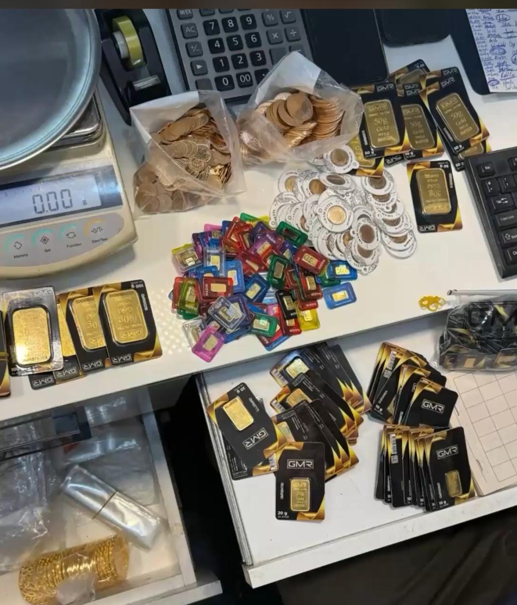 Gram 24 ayar ve tam altın ve çeyrek altın